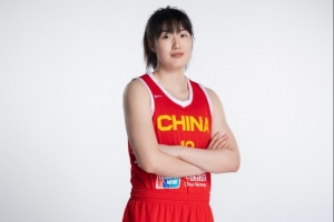 罗欣棫谈体能提升与身体变壮,称赞女篮训练氛围佳