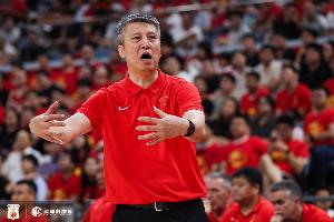 媒体人建议:中国男篮应多利用技战术制造错位,以压制日本男篮